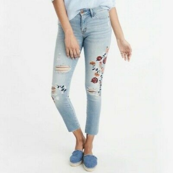 Abercrombie's and Fitch Jeans. New with - Picture 6 of 7